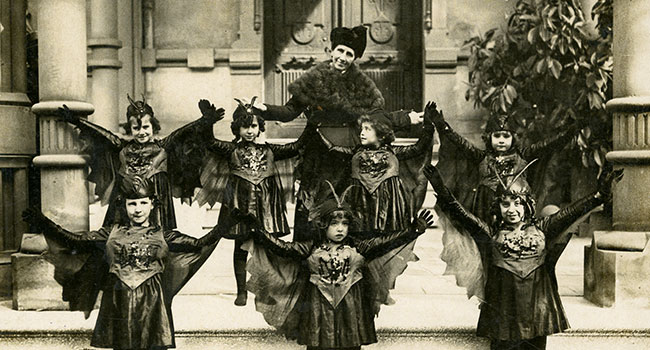 Escuela de danza de Pauleta Pàmies. Archivo MAE-Institut
                              del Teatre